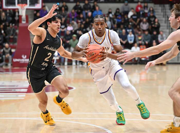 Archbishop Mitty vs Archbishop Riordan CIF CCS Open Division Final February 23, 2024 Photo-Greg Jungferman07
